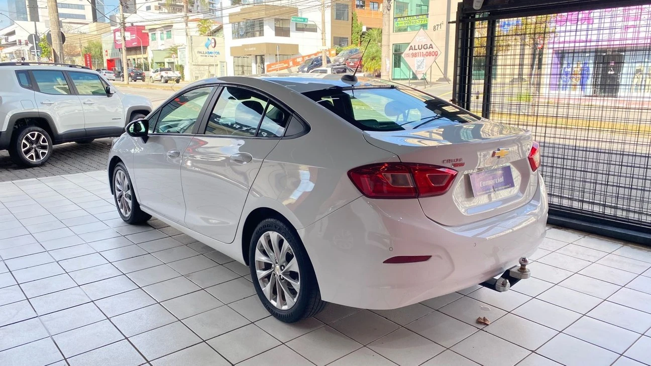 CHEVROLET CRUZE