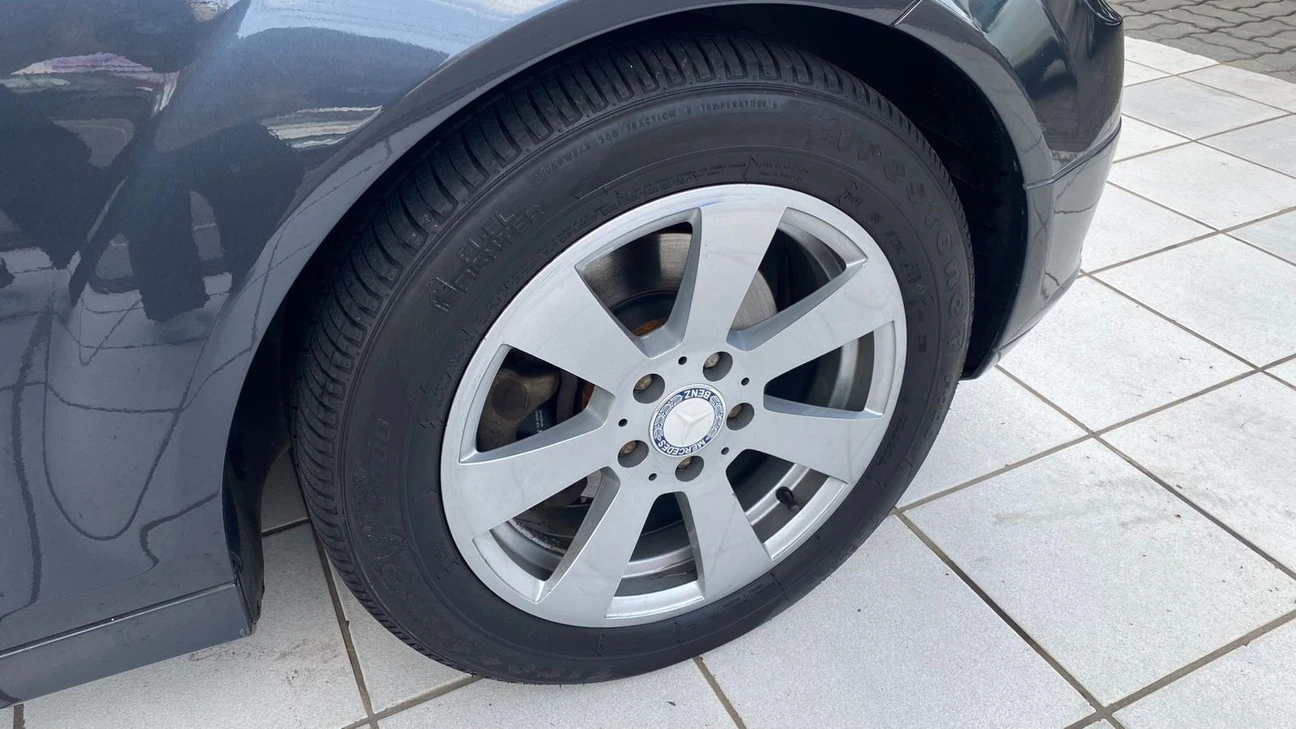 MERCEDES-BENZ C 180 K