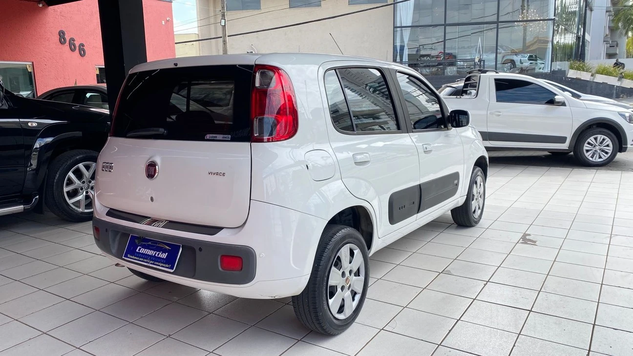 FIAT UNO