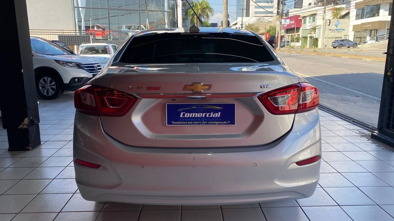 CHEVROLET CRUZE