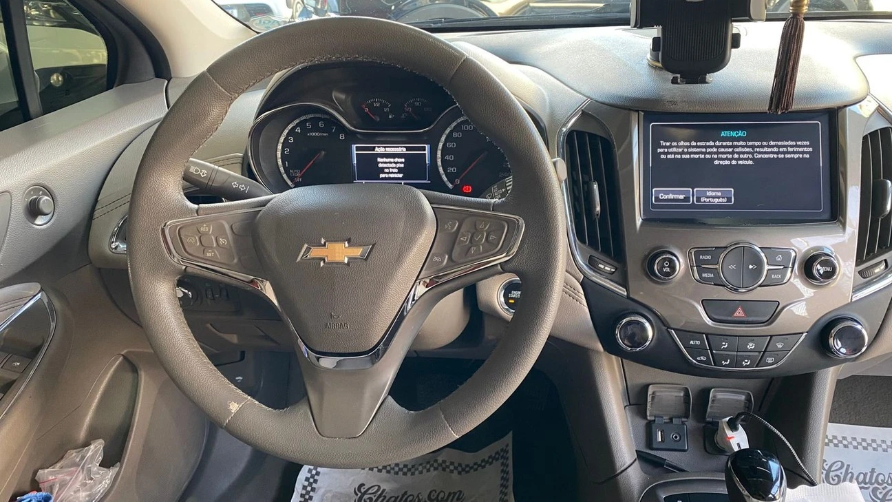 CHEVROLET CRUZE
