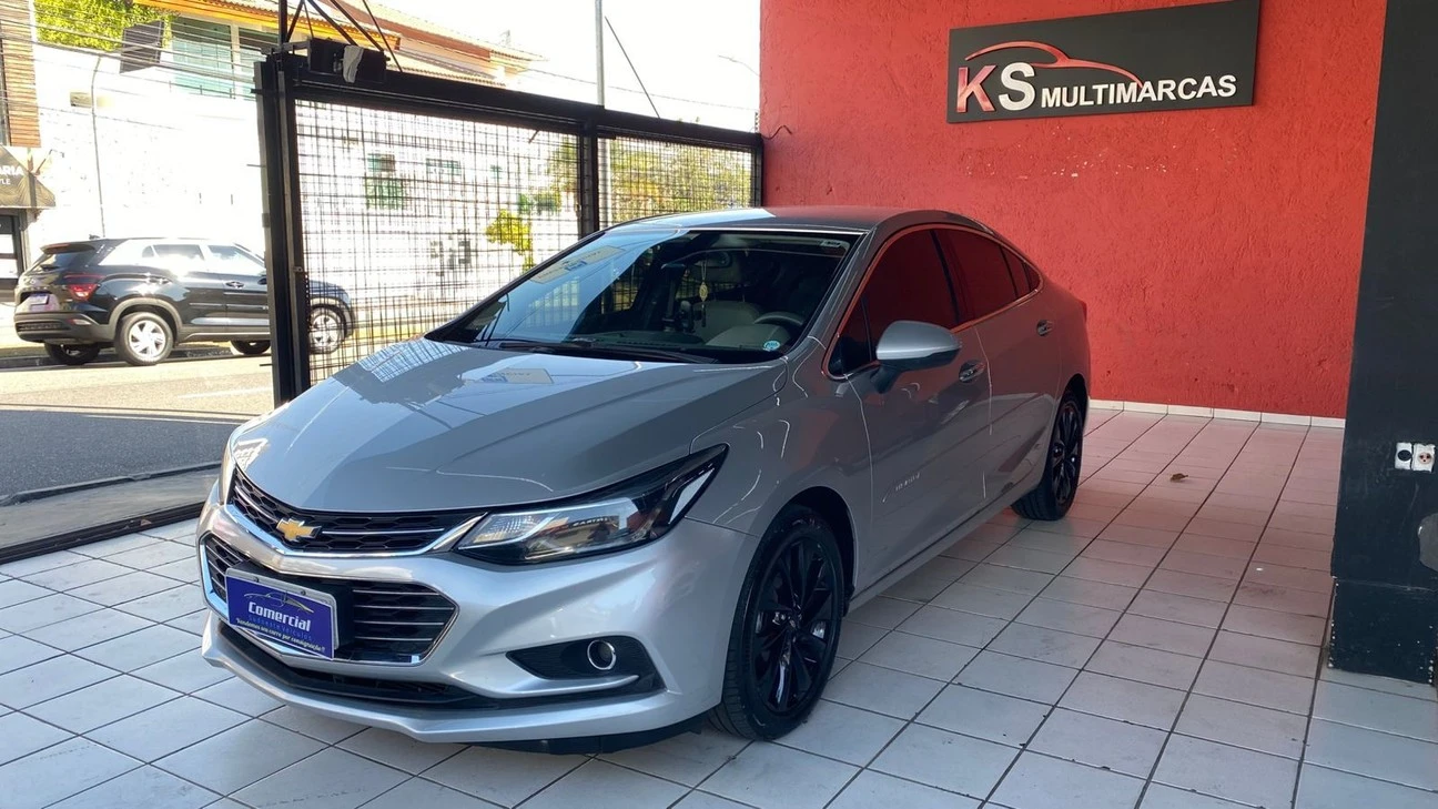 CHEVROLET CRUZE