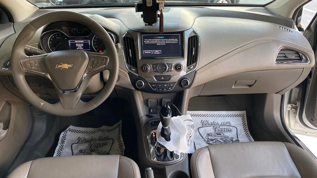 CHEVROLET CRUZE