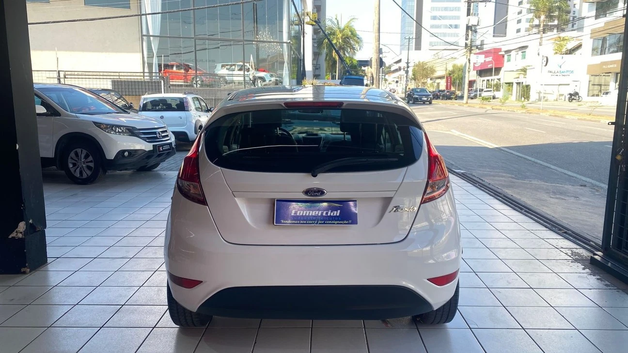 FORD FIESTA