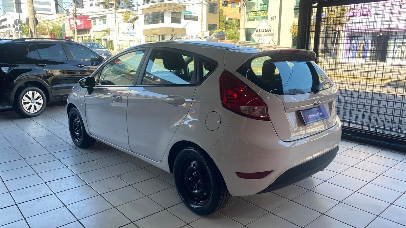 FORD FIESTA