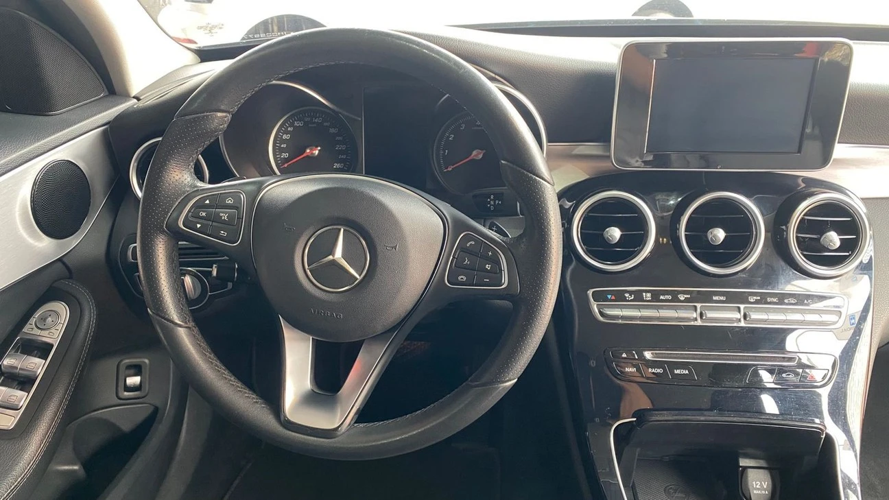 MERCEDES-BENZ C 180