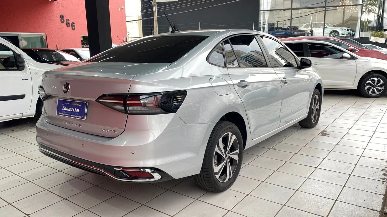 VOLKSWAGEN VIRTUS