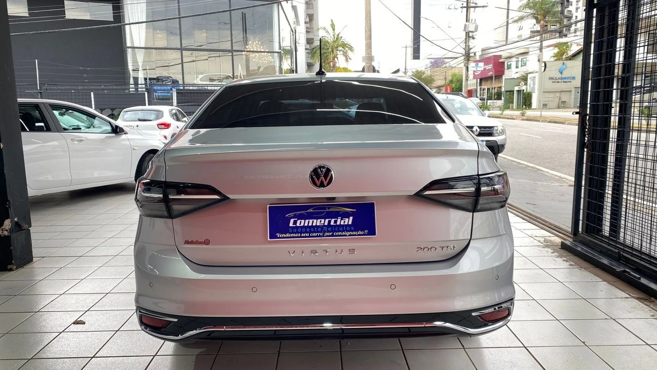 VOLKSWAGEN VIRTUS