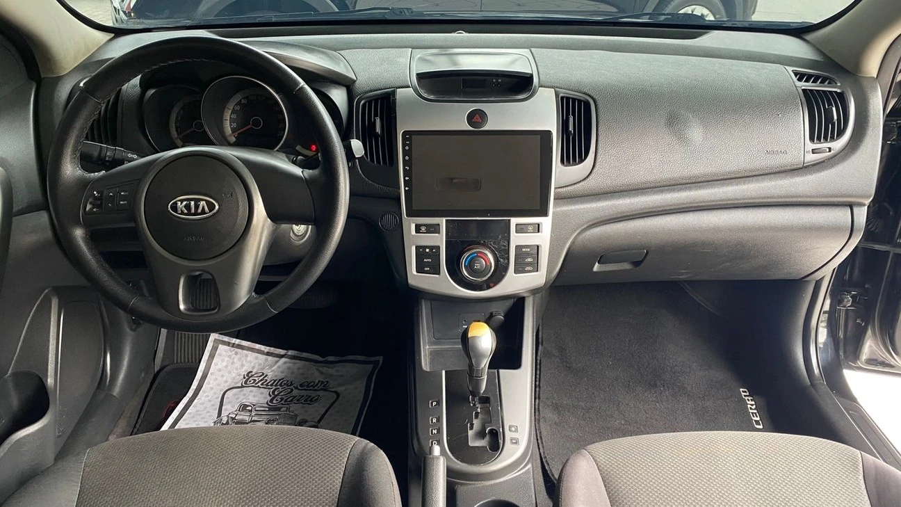 KIA CERATO