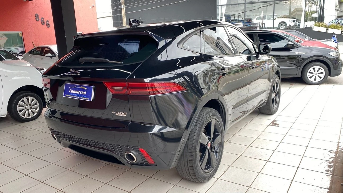 JAGUAR E-PACE