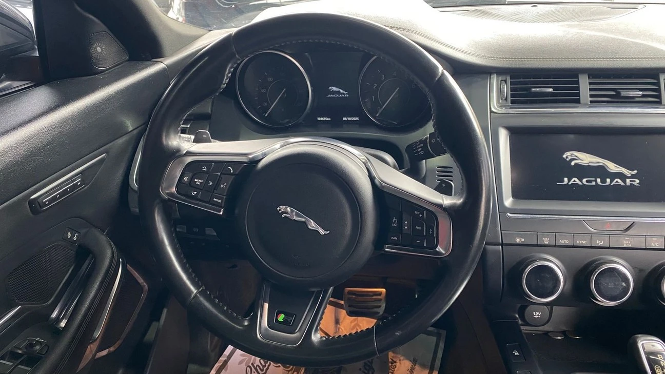 JAGUAR E-PACE