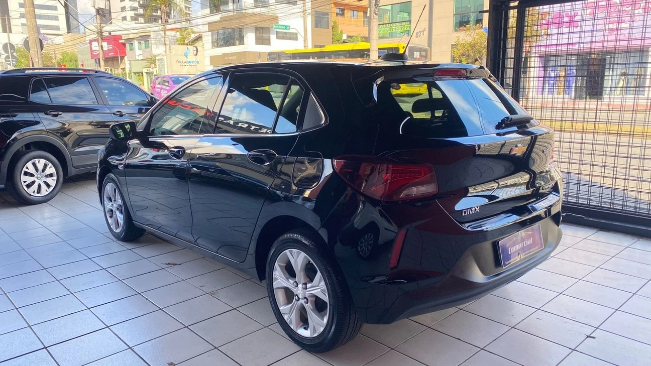 CHEVROLET ONIX