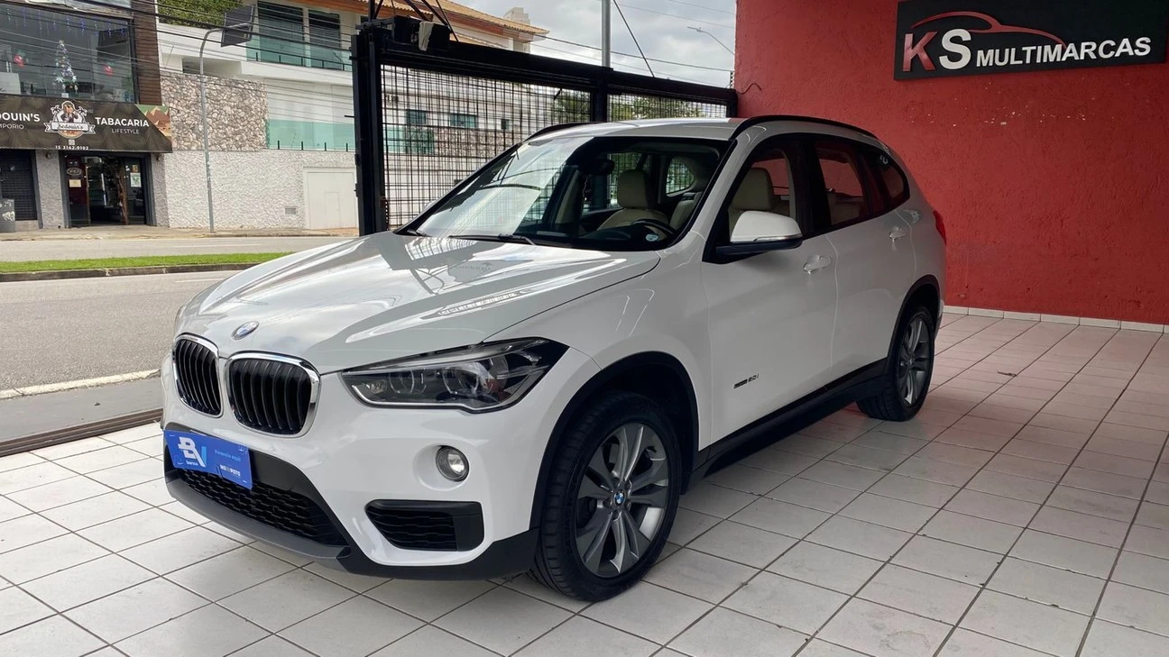 BMW X1