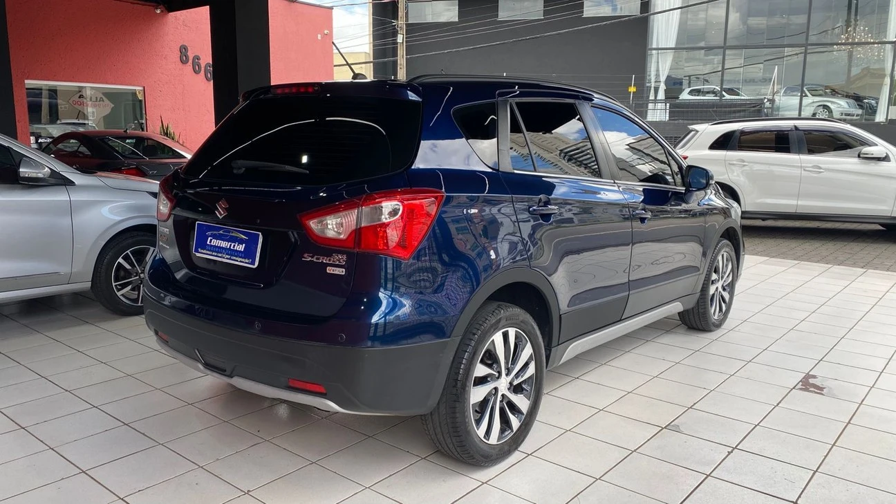 SUZUKI S-CROSS