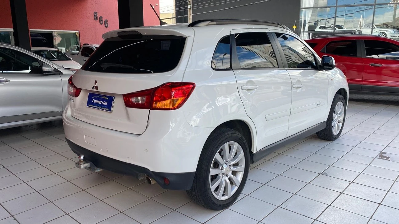 MITSUBISHI ASX