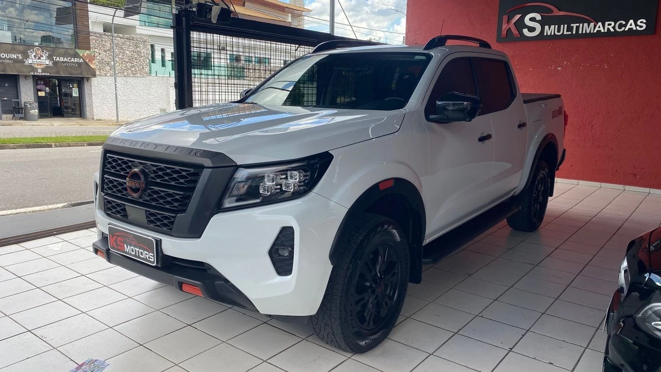 NISSAN FRONTIER