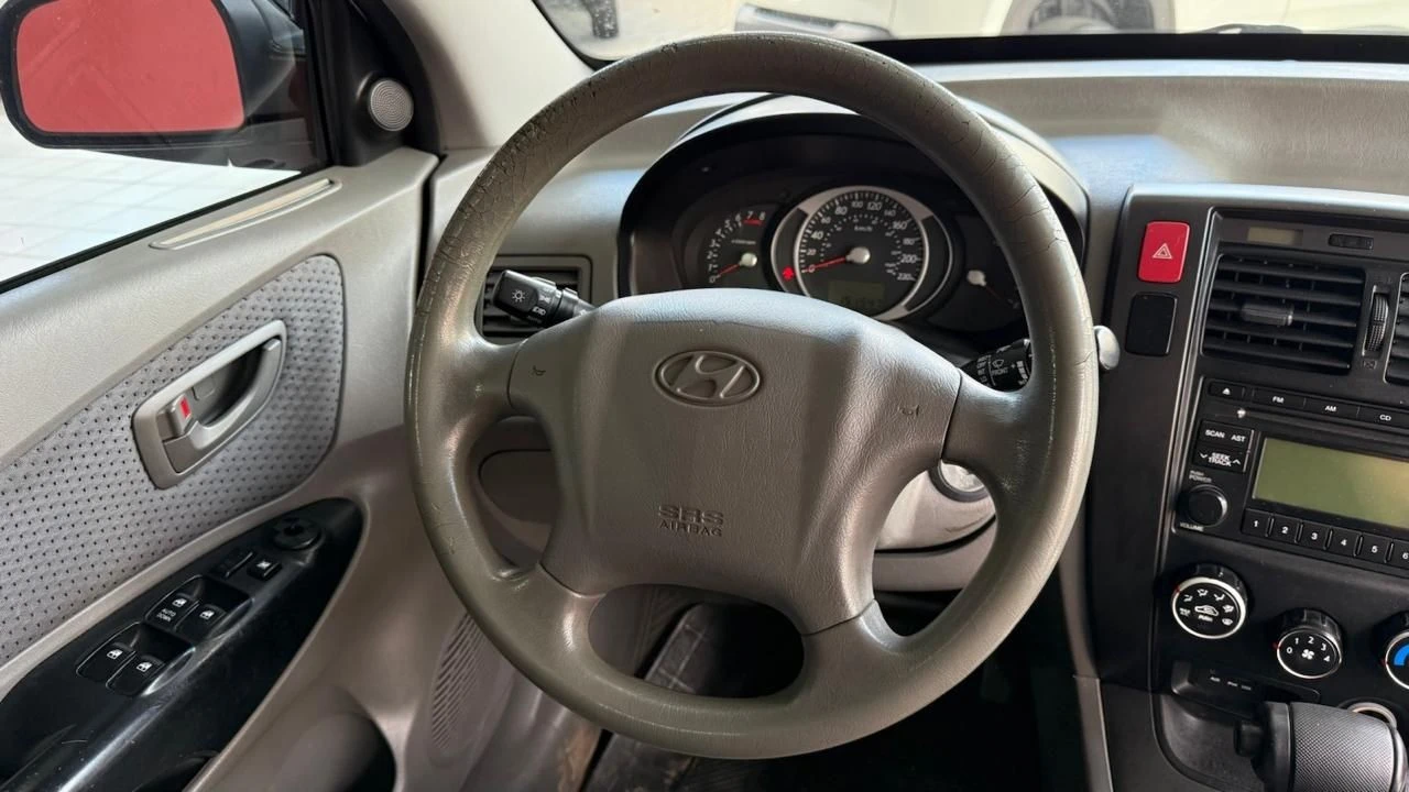 HYUNDAI TUCSON