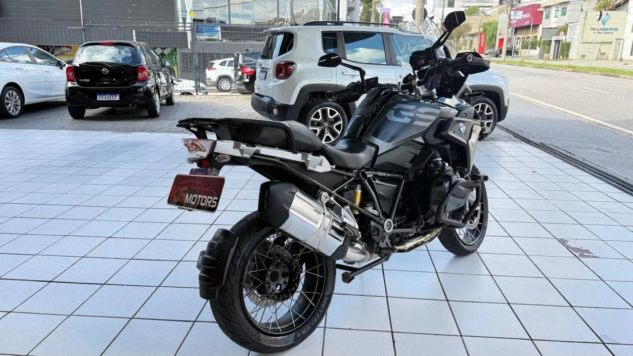BMW R 1250 GS TRIPLE BLACK