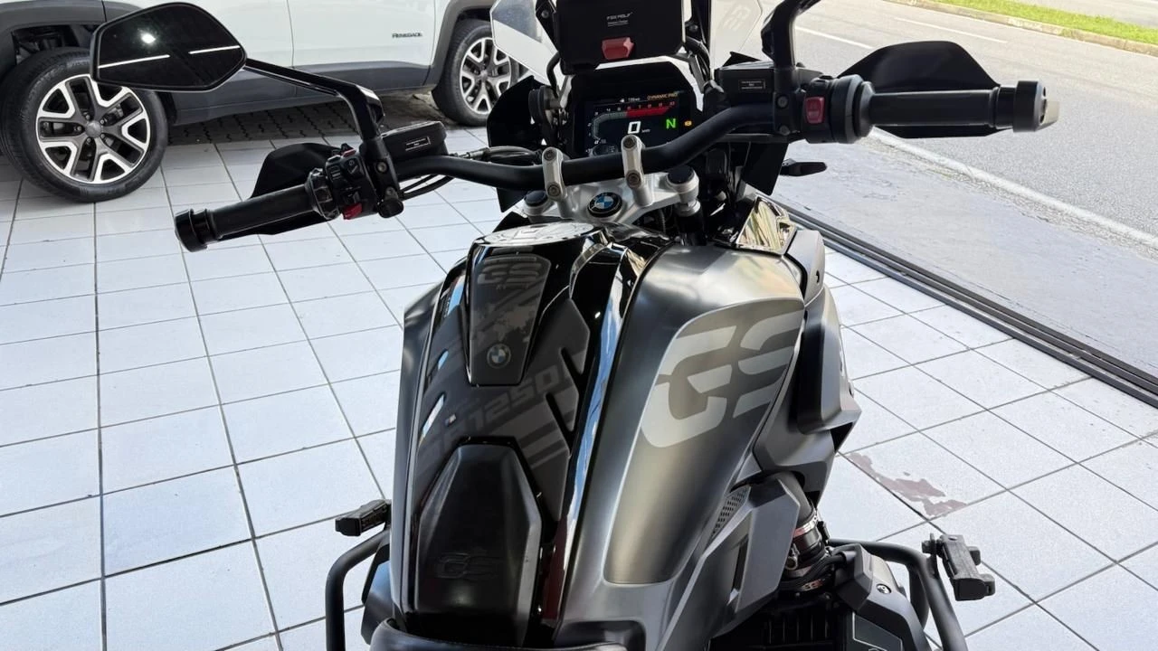 BMW R 1250 GS TRIPLE BLACK