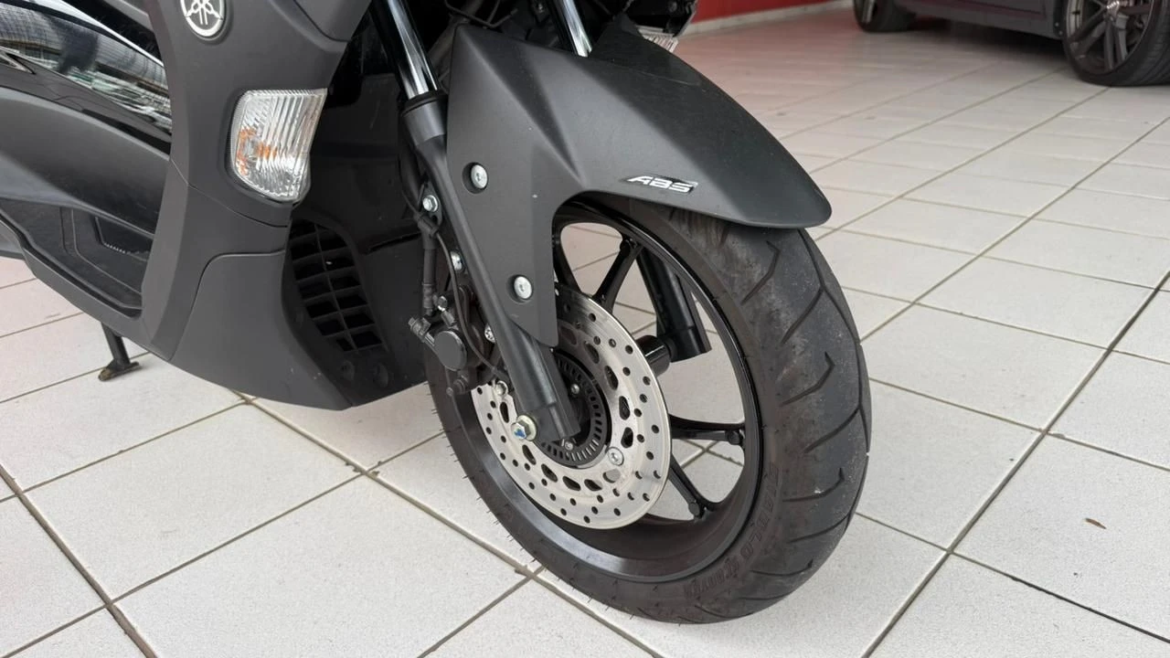 YAMAHA NMAX CONNECTED 160 ABS