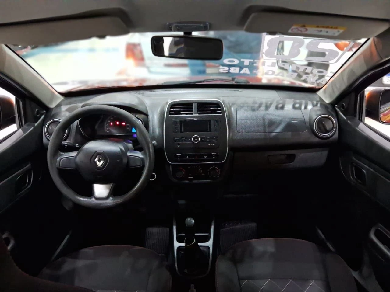 RENAULT KWID