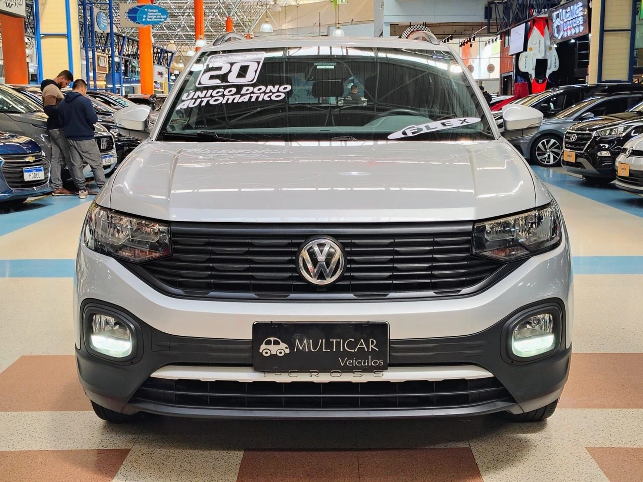 VOLKSWAGEN T-CROSS
