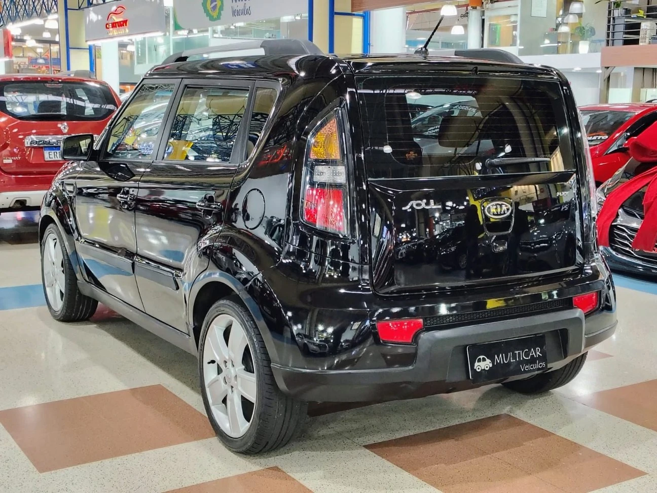 KIA SOUL