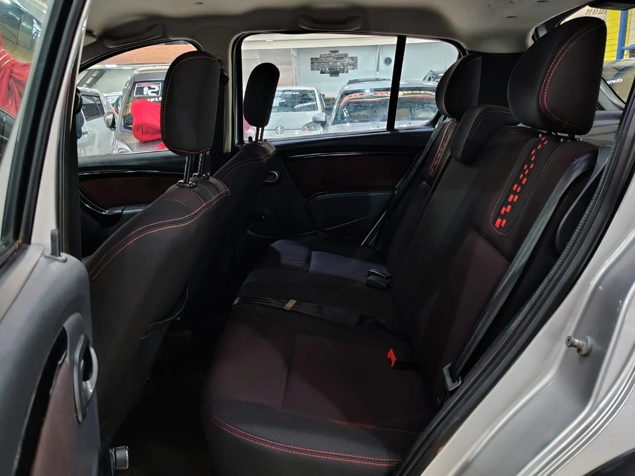 RENAULT SANDERO