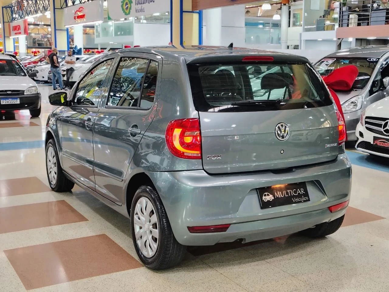 VOLKSWAGEN FOX