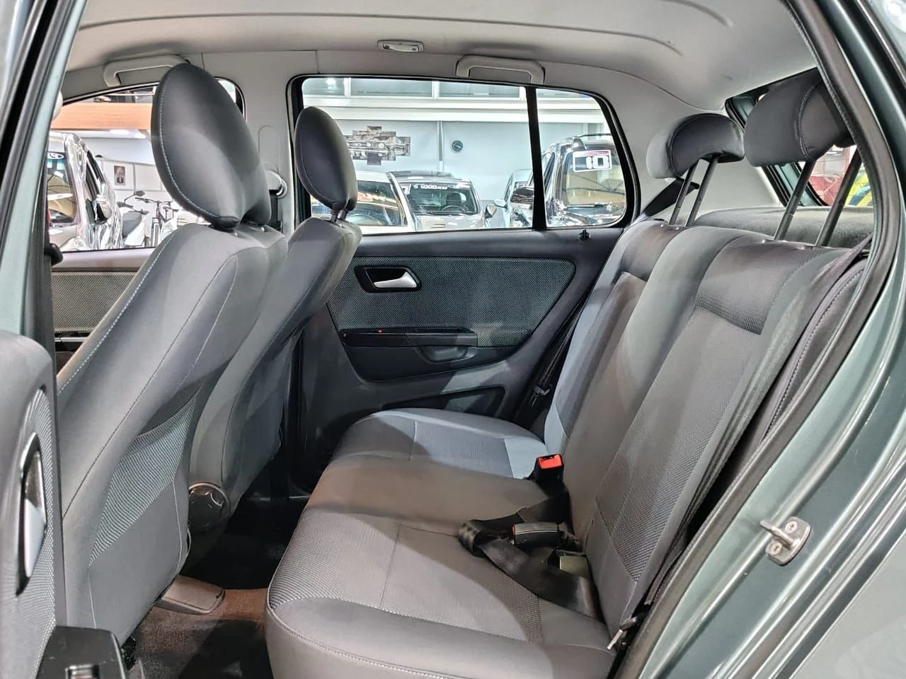 VOLKSWAGEN FOX