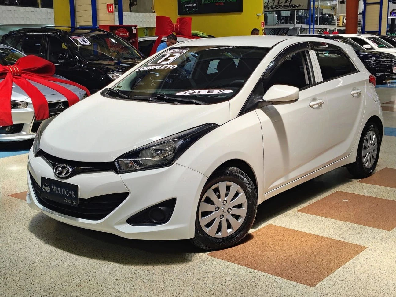 HYUNDAI HB20