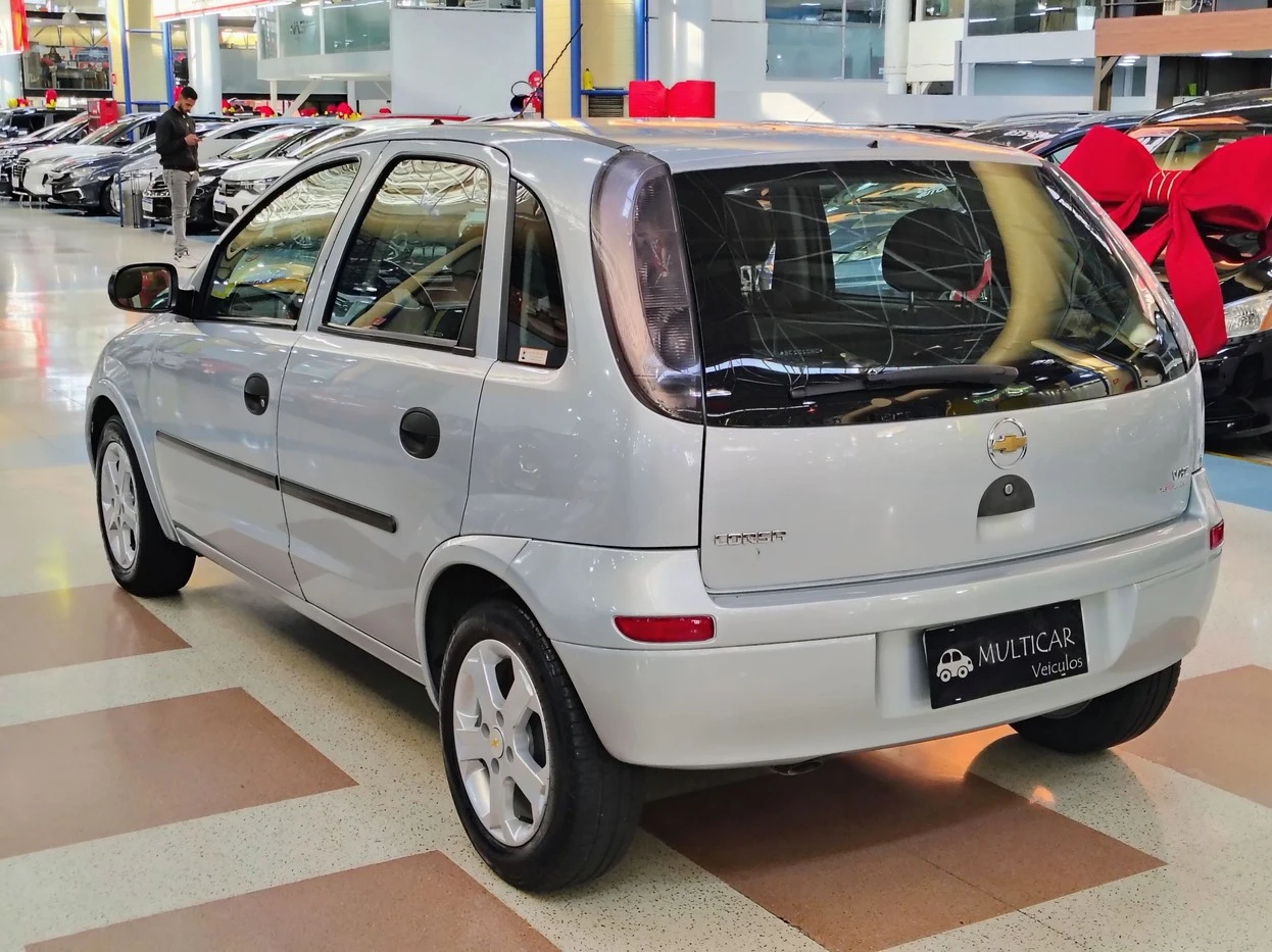 CHEVROLET CORSA