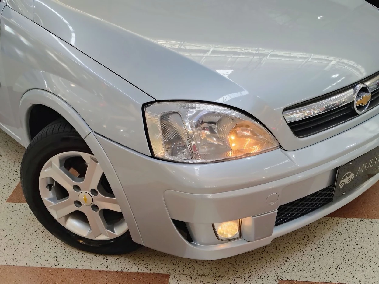 CHEVROLET CORSA