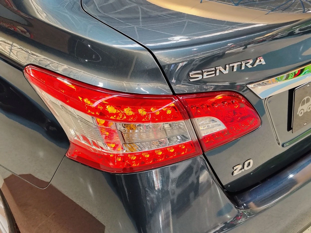 NISSAN SENTRA