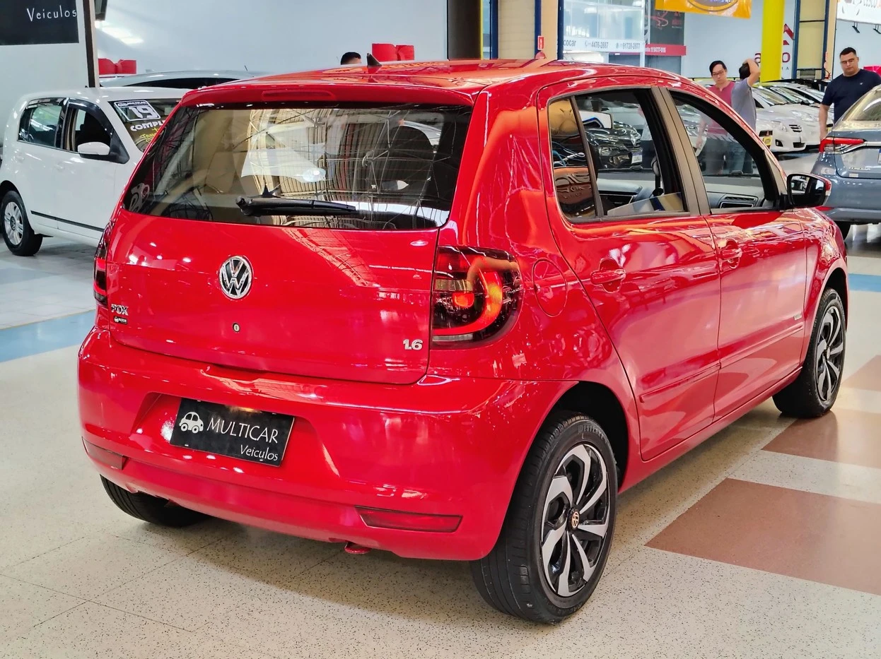 VOLKSWAGEN FOX
