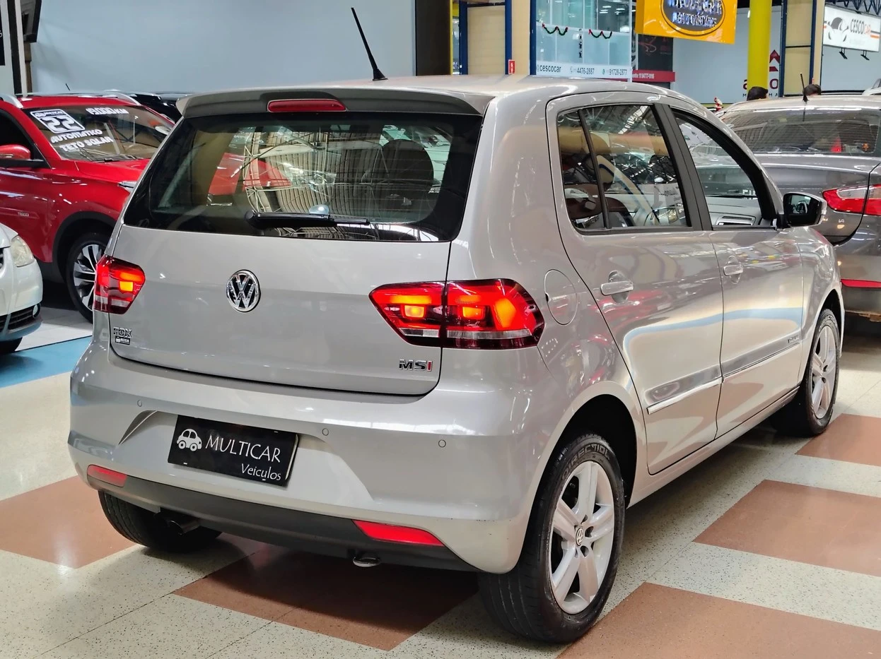 VOLKSWAGEN FOX