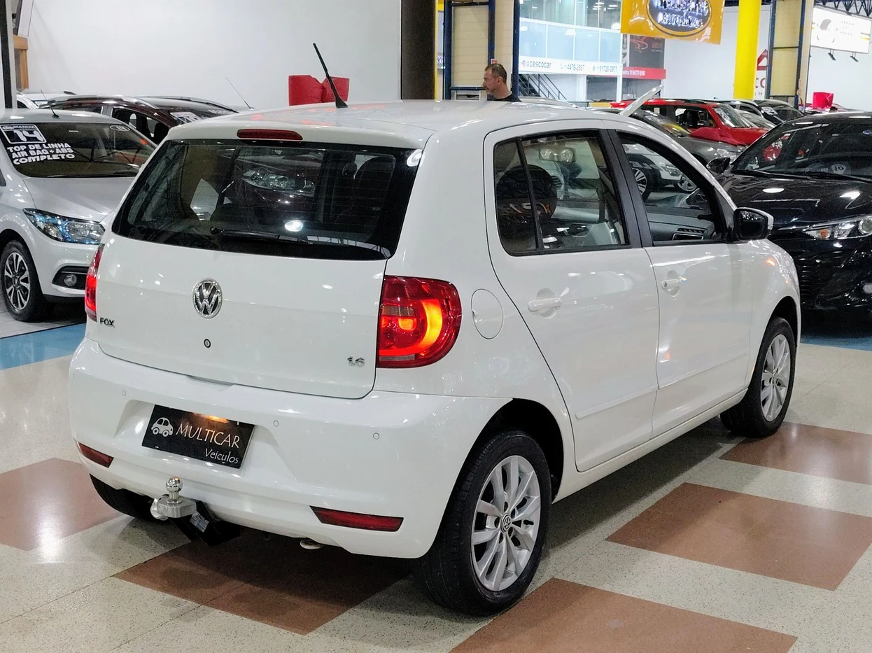 VOLKSWAGEN FOX