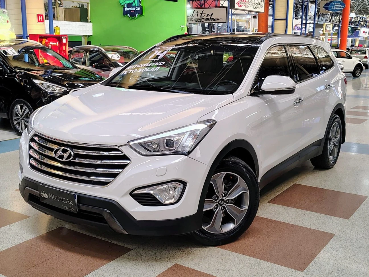 HYUNDAI GRAND SANTA FE