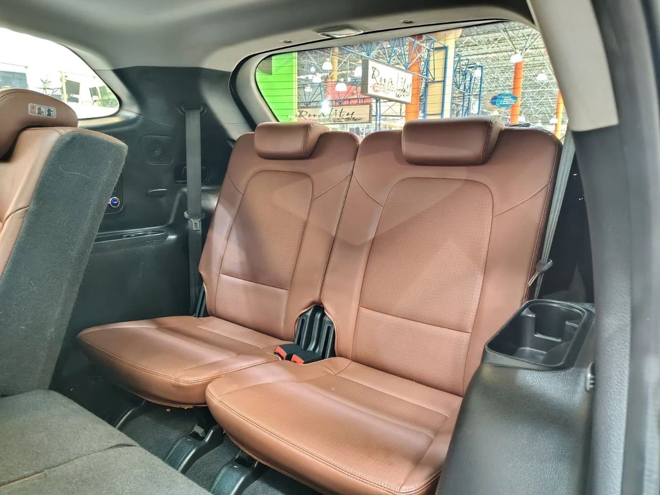 HYUNDAI GRAND SANTA FE