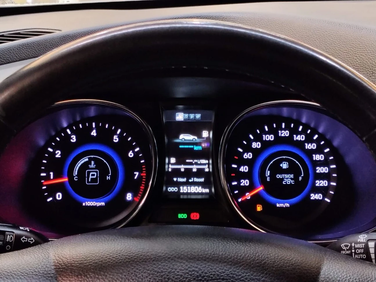 HYUNDAI GRAND SANTA FE