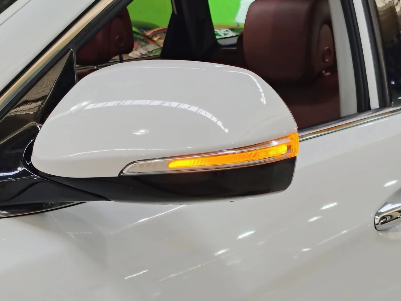 HYUNDAI GRAND SANTA FE