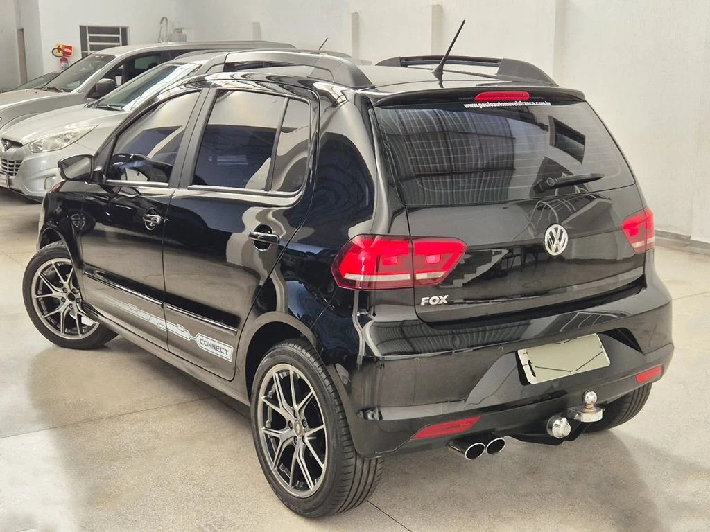 VOLKSWAGEN FOX