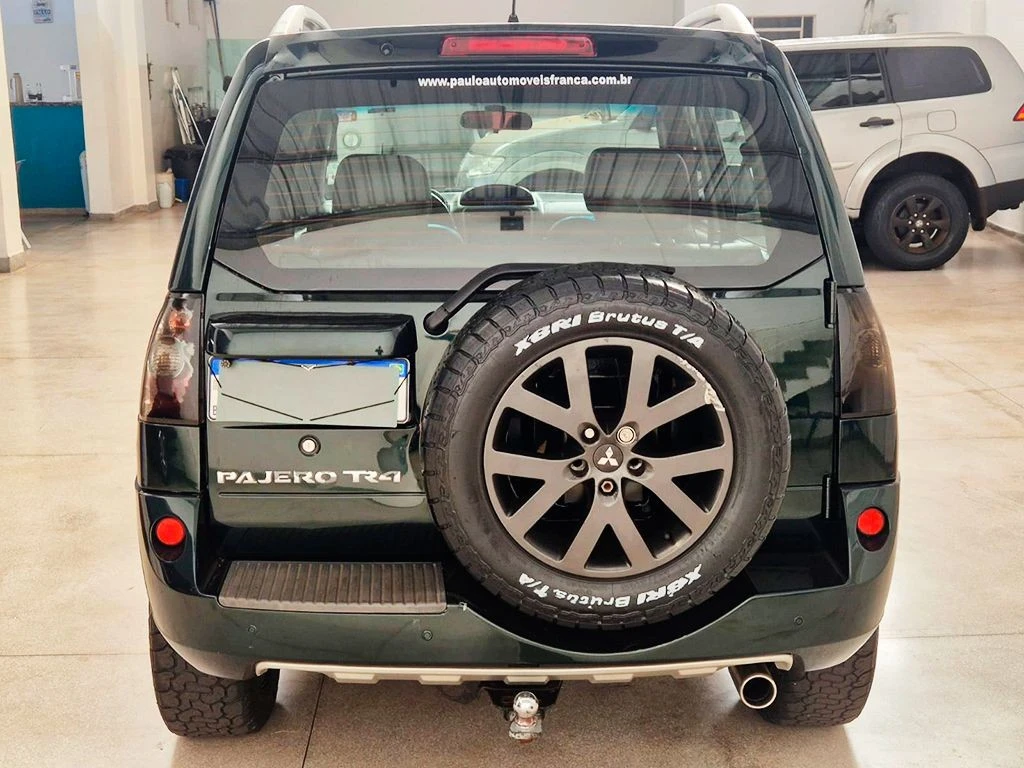 MITSUBISHI PAJERO TR4