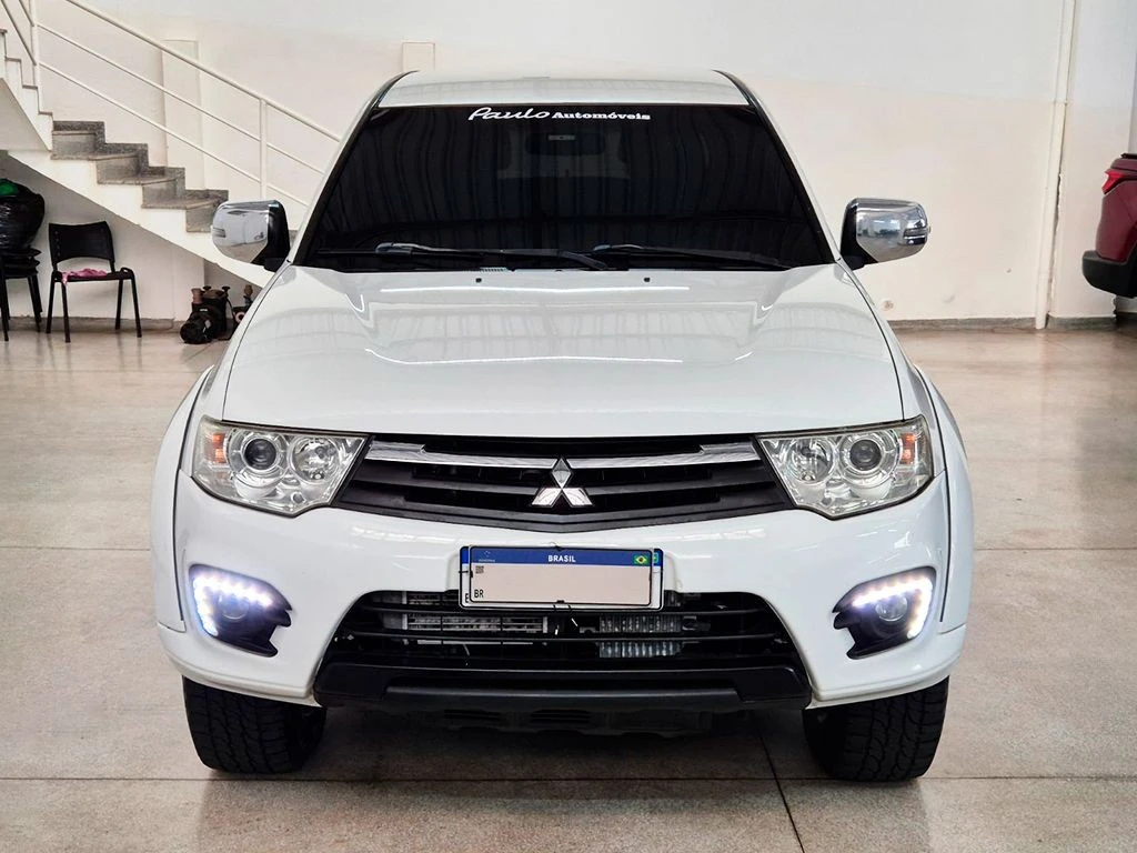 MITSUBISHI L200 TRITON