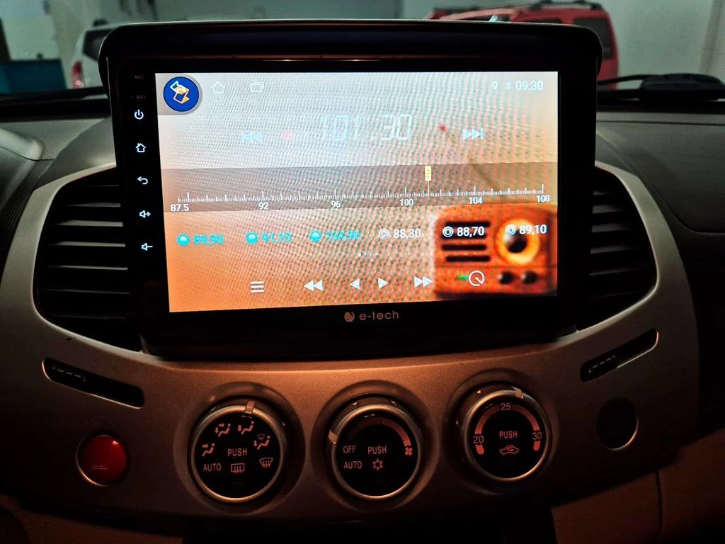 MITSUBISHI L200 TRITON