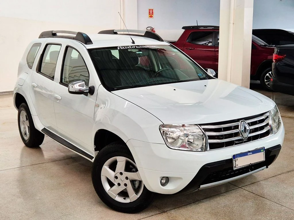 RENAULT DUSTER