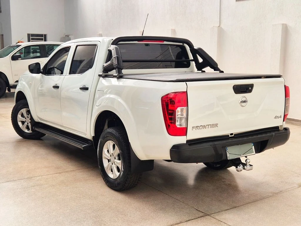 NISSAN FRONTIER