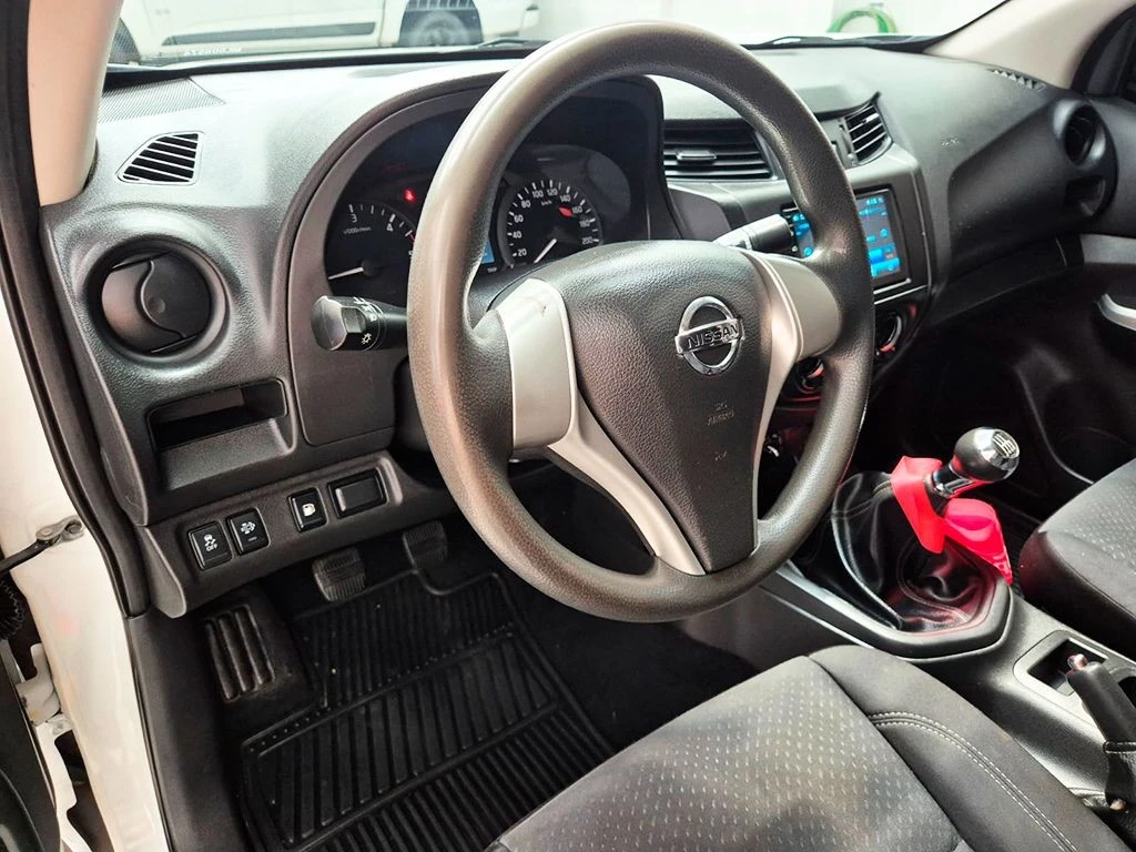 NISSAN FRONTIER