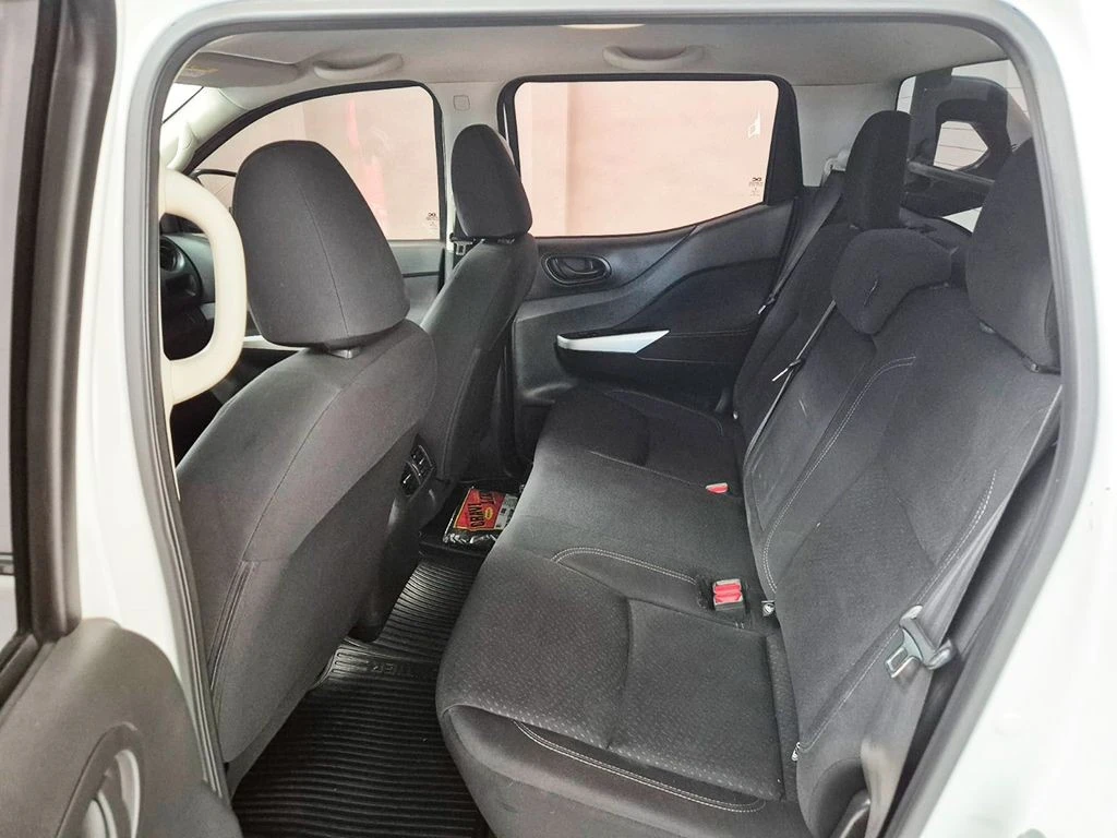 NISSAN FRONTIER