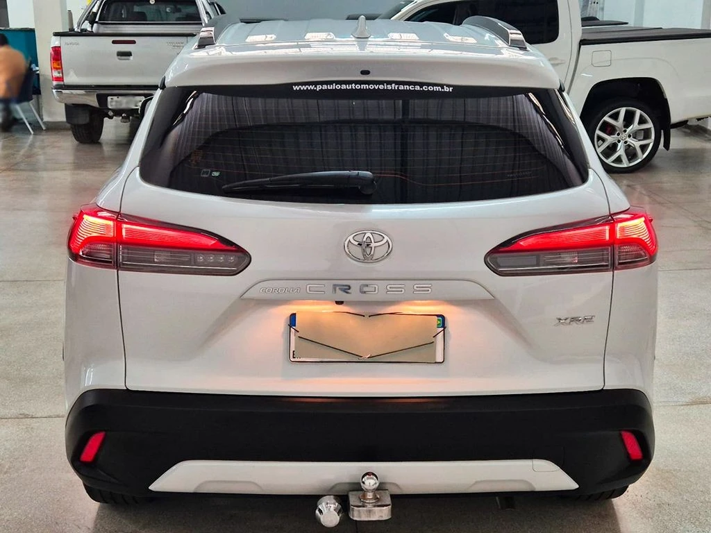 TOYOTA COROLLA CROSS